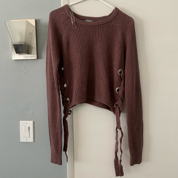 Purple Crop Sweater - Picture 2 of 3